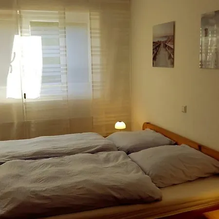 Pier 605 - 4 Sterne - 300m Zentrum - Power Wlan - 2 Parkplaetze - Early Checkin - #bestpreisgarantie# شقة زنغست