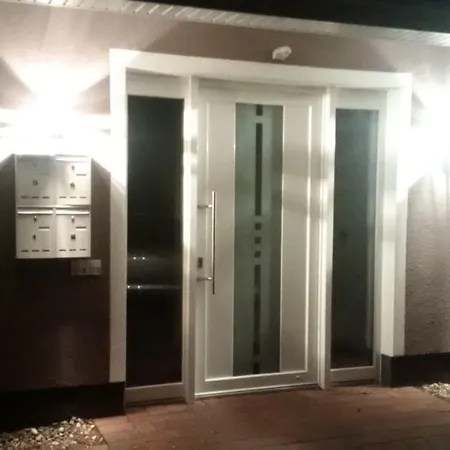 Pier 605 - 4 Sterne - 300m Zentrum - Power Wlan - 2 Parkplaetze - Early Checkin - #bestpreisgarantie# Διαμέρισμα